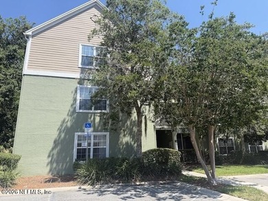 2 BED 2 BATH Condo in gated community at Villas of Timberlin - photo 1