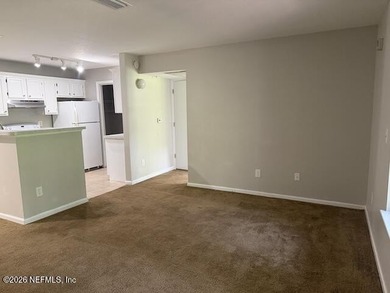2 BED 2 BATH Condo in gated community at Villas of Timberlin - photo 6