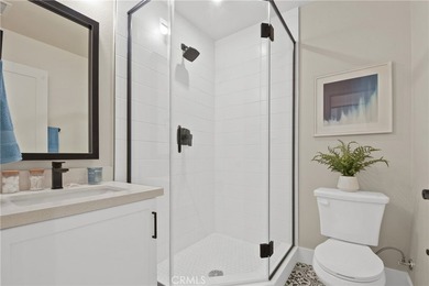 North Pointe is a boutique community of 24 thoughtfully designed - photo 3