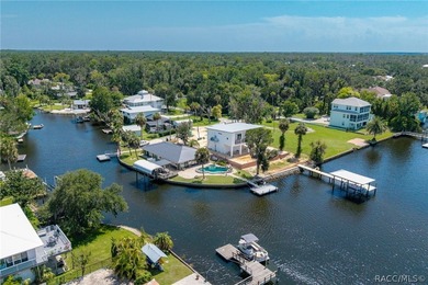 A One-of-a-Kind Waterfront Estate with Exceptional Boating - photo 5