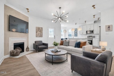 Welcome to Lake Royale living! This beautifully maintained - photo 8