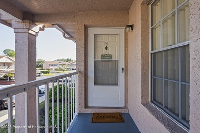 Best Value in SunnyBrook! Beautifully maintained, move-in-ready - photo 3