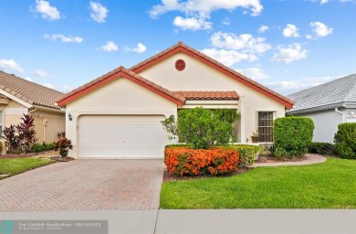 (private lake, pond, creek) Home For Sale in Boca Raton Florida