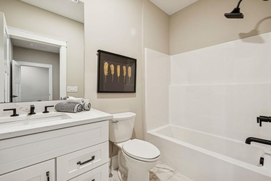 A rare coastal offering in the heart of Newington, New Hampshire - photo 31