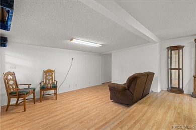 Calling all folks that are looking for country living, but want - photo 8