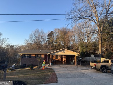 Lake Lanier Home For Sale in Gainesville Georgia