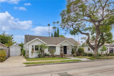 Beautifully Updated Belmont Heights Duplex Located in the highly - photo 2
