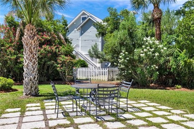Welcome to 1804 Chatham Avenue, an enchanting beach retreat - photo 6