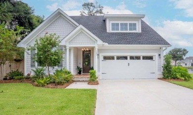 Lake Home For Sale in Saint Simons, Georgia