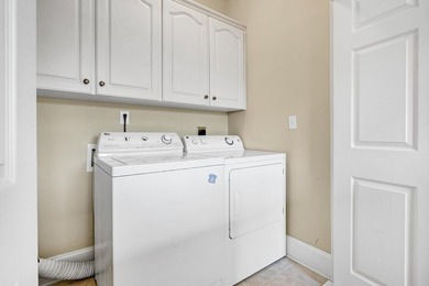 Spacious 2-story Charleston Style home on a prime corner lot - photo 45