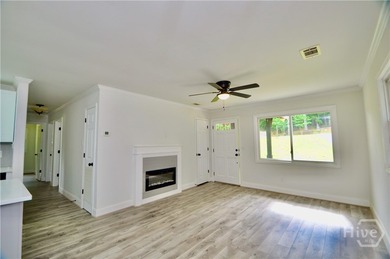 This adorable ranch in Oconee County has been completely - photo 17