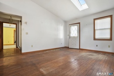Tucked away on a private rural lot in scenic Salem, this - photo 18