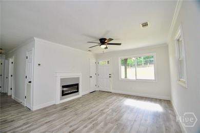 This adorable ranch in Oconee County has been completely - photo 18