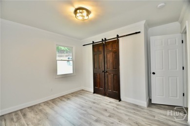 This adorable ranch in Oconee County has been completely - photo 21