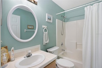 Awesome and beautiful, well cared for, and maintained pool home - photo 27