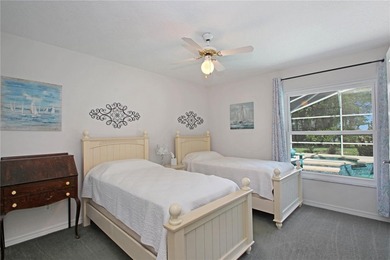 Awesome and beautiful, well cared for, and maintained pool home - photo 29