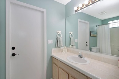 Awesome and beautiful, well cared for, and maintained pool home - photo 31