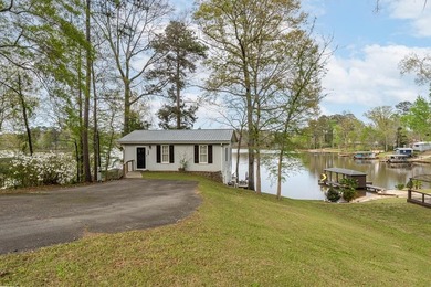 Don't wait for the opportunity to own this beautiful 2-bedroom - photo 1