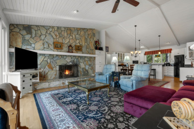 Spacious, Easy Lake Living Along Lake Keowee's Shores - photo 11