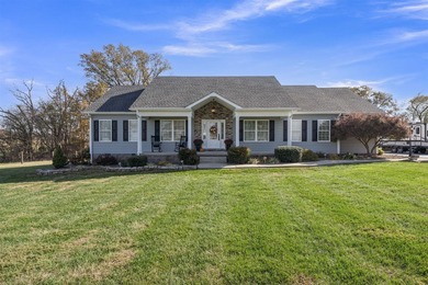 Lake Home For Sale in Franklin, Kentucky