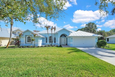 STUNNING & Large 4 Beds/2.5 Baths Home on OVERSIZED Lot, PERFECT - photo 1