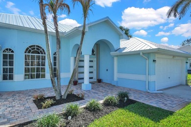 STUNNING & Large 4 Beds/2.5 Baths Home on OVERSIZED Lot, PERFECT - photo 3