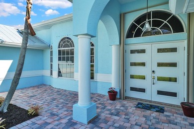 STUNNING & Large 4 Beds/2.5 Baths Home on OVERSIZED Lot, PERFECT - photo 4