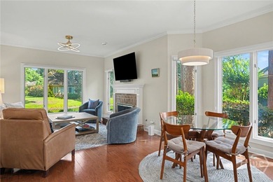 Beautiful hard coat, stucco home in the highly desirable - photo 9