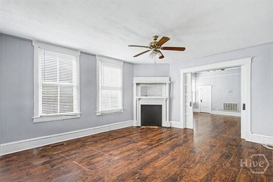 Spacious duplex in popular Eastside neighborhood available - photo 6