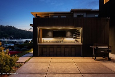 One-of-one WATERFRONT offering on the rare and coveted Gold - photo 30