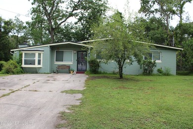 This well-maintained 3/2 home offering over 1,500 sqft of living - photo 2