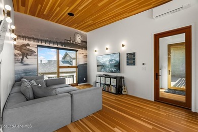 One-of-one WATERFRONT offering on the rare and coveted Gold - photo 42