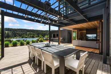 One-of-one WATERFRONT offering on the rare and coveted Gold - photo 53