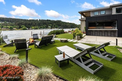 One-of-one WATERFRONT offering on the rare and coveted Gold - photo 58
