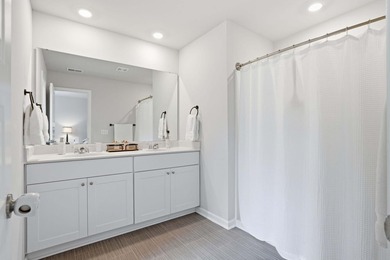 Welcome to Willow Bend! This 3 bedroom, 2.5 townhome is the - photo 11