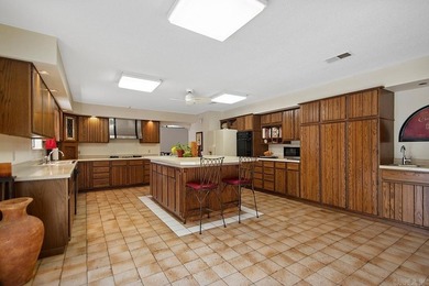 Welcome to this stunning one level rock home offering 3,825 sq - photo 16