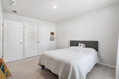 Welcome to Willow Bend! This 3 bedroom, 2.5 townhome is the - photo 16