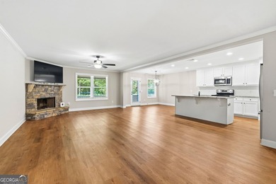 AFFORDABLE LAKE OCONEE AREA 4 BEDROOM HOME! This great-value - photo 9