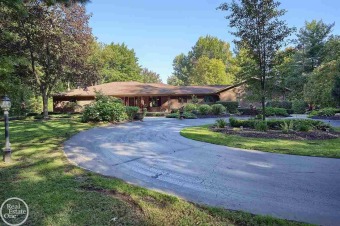 Clinton River Home For Sale in Shelby Michigan