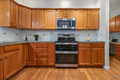 Discover low-maintenance living in this well-maintained 2-bed - photo 8