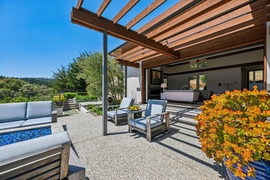 Within Monterra's prestigious gated community, this 2017 - photo 12