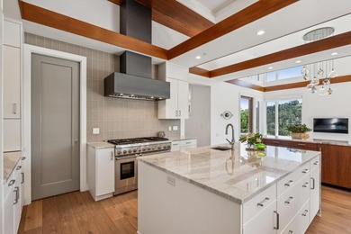 Within Monterra's prestigious gated community, this 2017 - photo 16