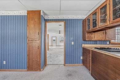 Experience lake living at its best! This adorable cottage on - photo 22