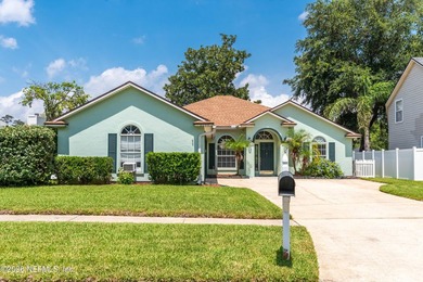POND VIEWS - NO CDD FEES - MOVE-IN READY Welcome to 4600 Cape - photo 2