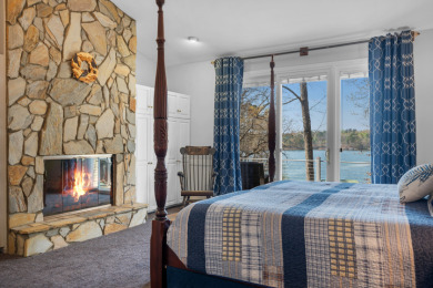 Spacious, Easy Lake Living Along Lake Keowee's Shores - photo 17