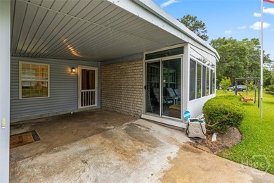 Seller offering $5k towards closing! Welcome to this spacious - photo 5