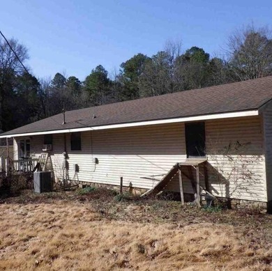 Property is available for online auction only. See RealtyBid - photo 3
