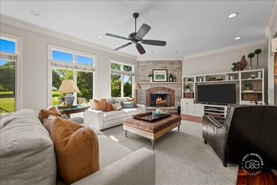 Comfortable luxury living in Cress Creek! Spectacular all-brick - photo 11
