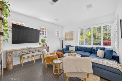 Nestled on a quiet cul-de-sac in highly desirable Alamitos - photo 5