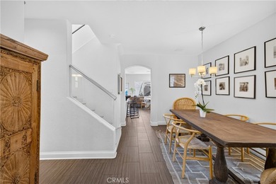 Nestled on a quiet cul-de-sac in highly desirable Alamitos - photo 7